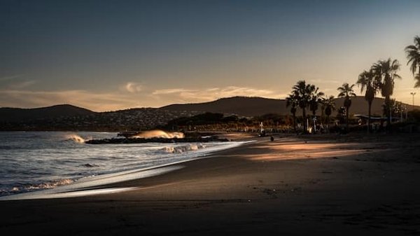 Votre guide complet pour choisir le meilleur camping à Fréjus: Emplacements, Activités &amp; Astuces